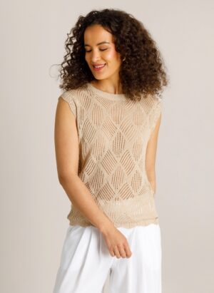 Ivy Beau top Cristina